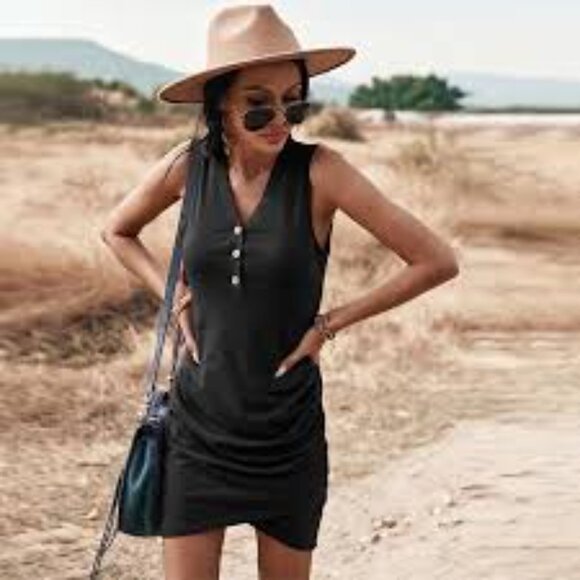 Twisted Dress Scrunch Dress - Picture 2 of 2